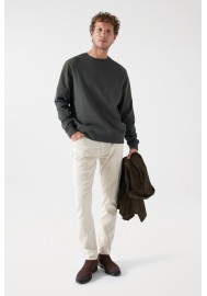 SUDADERA CON DETALLES DE TEJIDO TÉCNICO