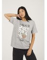 Camiseta de mujer con manga corta y cuello caja. Con estampado frontal floral